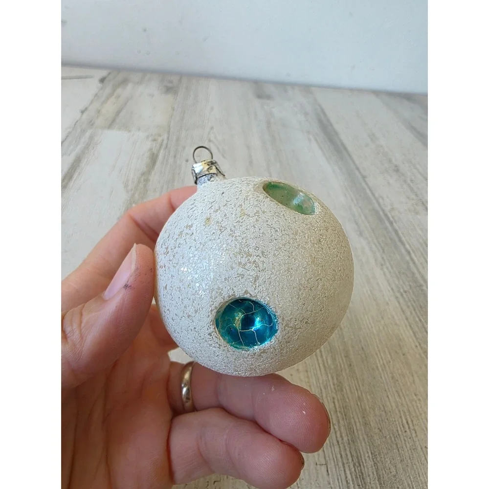 Vintage West Germany indent atomic space age rainbow Micah white glass ornament